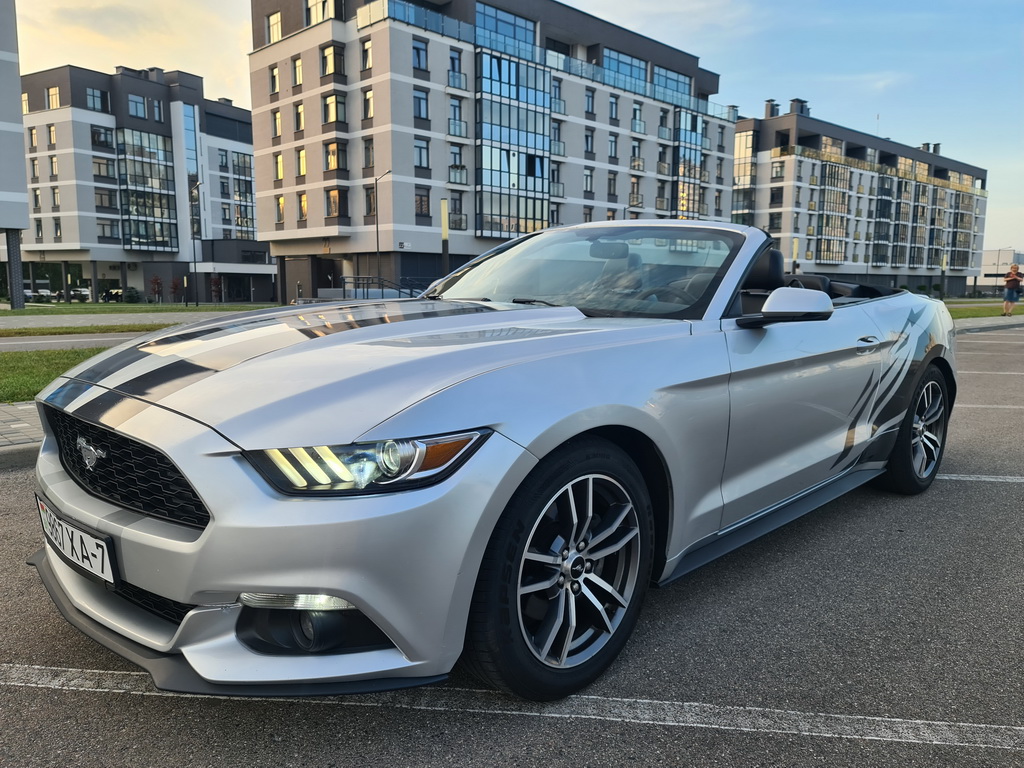 Ford Mustang Cabrio